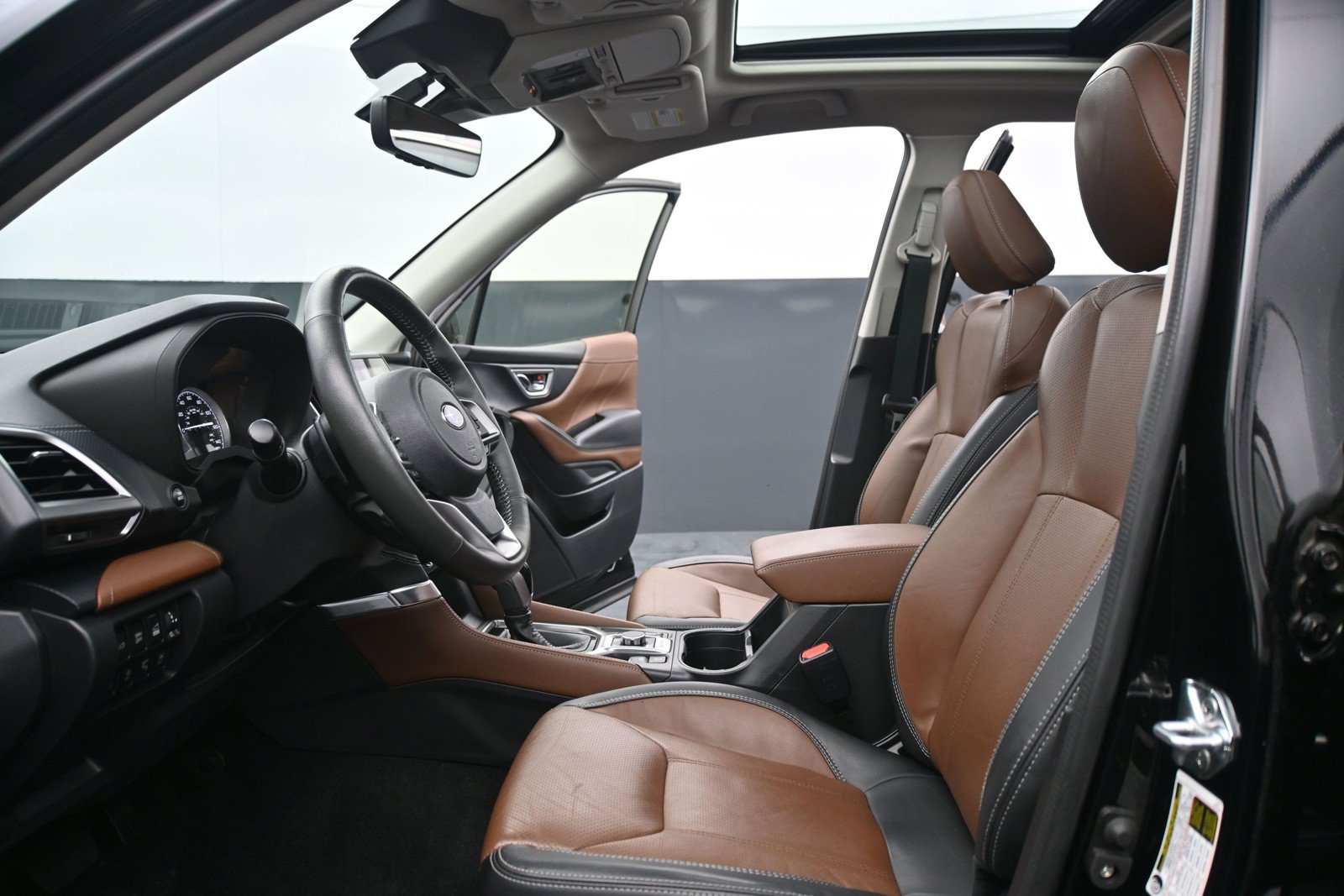 Used 2023 Subaru Forester Touring AWD/4WD image 27