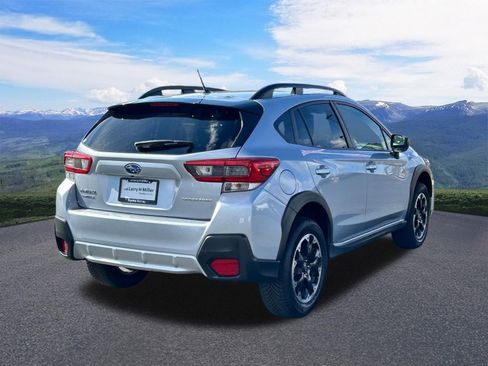 Used 2021 Subaru Crosstrek 2.0i image 5