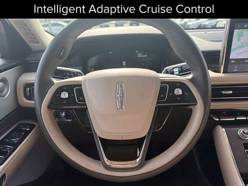 Certified 2024 Lincoln Aviator Reserve w/ Equipment Group 201A AWD/4WD image 17