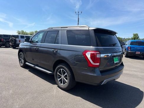 Used 2019 Ford Expedition XLT AWD/4WD image 7