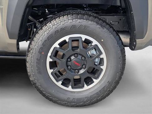 New 2026 Toyota Tacoma TRD Off-Road AWD/4WD image 10