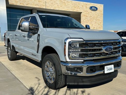 New 2026 Ford F250 Lariat w/ Lariat Ultimate Package image 43