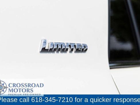 Used 2020 Toyota 4Runner Limited AWD/4WD image 13