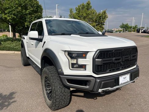 Used 2019 Ford F150 Raptor w/ Equipment Group 802A Luxury AWD/4WD image 7