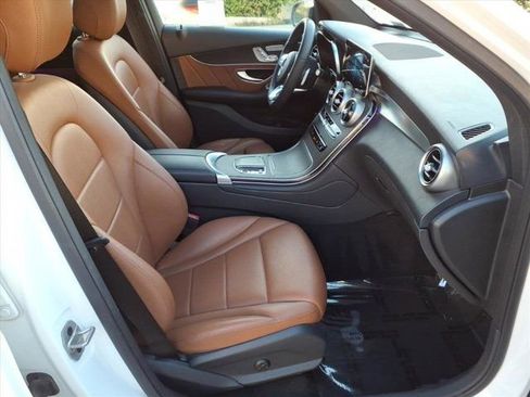 Certified 2022 Mercedes-Benz GLC 300 GLC 300 image 16