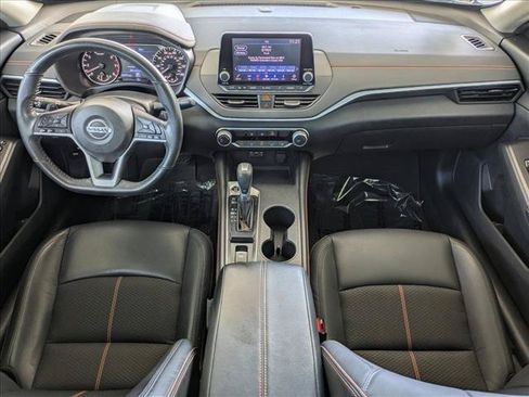 Used 2022 Nissan Altima 2.5 SR AWD/4WD image 17