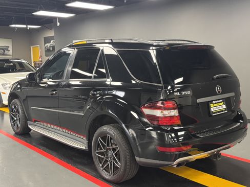 Used 2009 Mercedes-Benz ML 350 2WD image 2