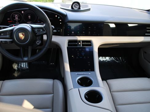 Certified 2025 Porsche Taycan image 14