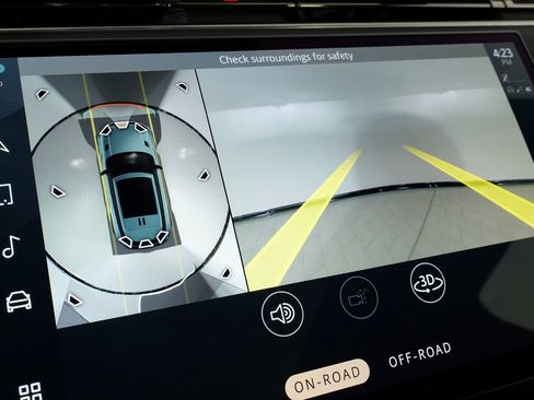 Used 2023 Land Rover Range Rover Sport SE image 53