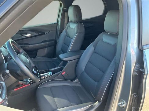 Used 2023 Chevrolet TrailBlazer RS AWD/4WD image 23