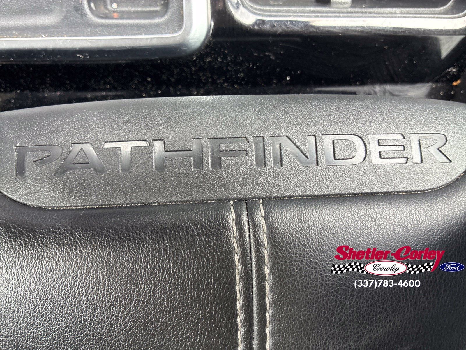 Used 2024 Nissan Pathfinder SV FWD image 31