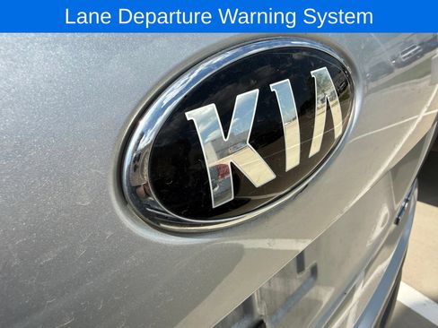 Used 2017 Kia Sorento EX w/ EX Advanced Touring Package AWD/4WD image 9