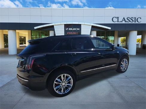 Used 2022 Cadillac XT5 Sportv w/ Technology Package image 8