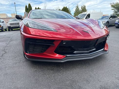 Used 2021 Chevrolet Corvette Stingray Premium Cpe w/ Z51 Performance Package RWD image 7