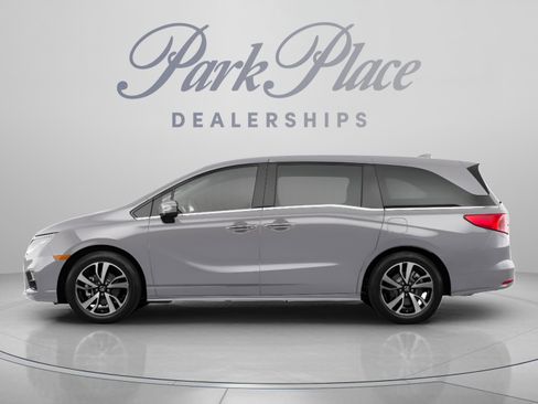 Used 2019 Honda Odyssey EX-L image 2