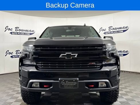Used 2020 Chevrolet Silverado 1500 LT Trail Boss image 3