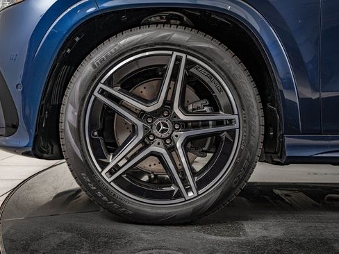 New 2026 Mercedes-Benz GLS 450 4MATIC image 14