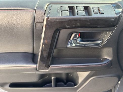 Used 2024 Toyota 4Runner TRD Off-Road image 20