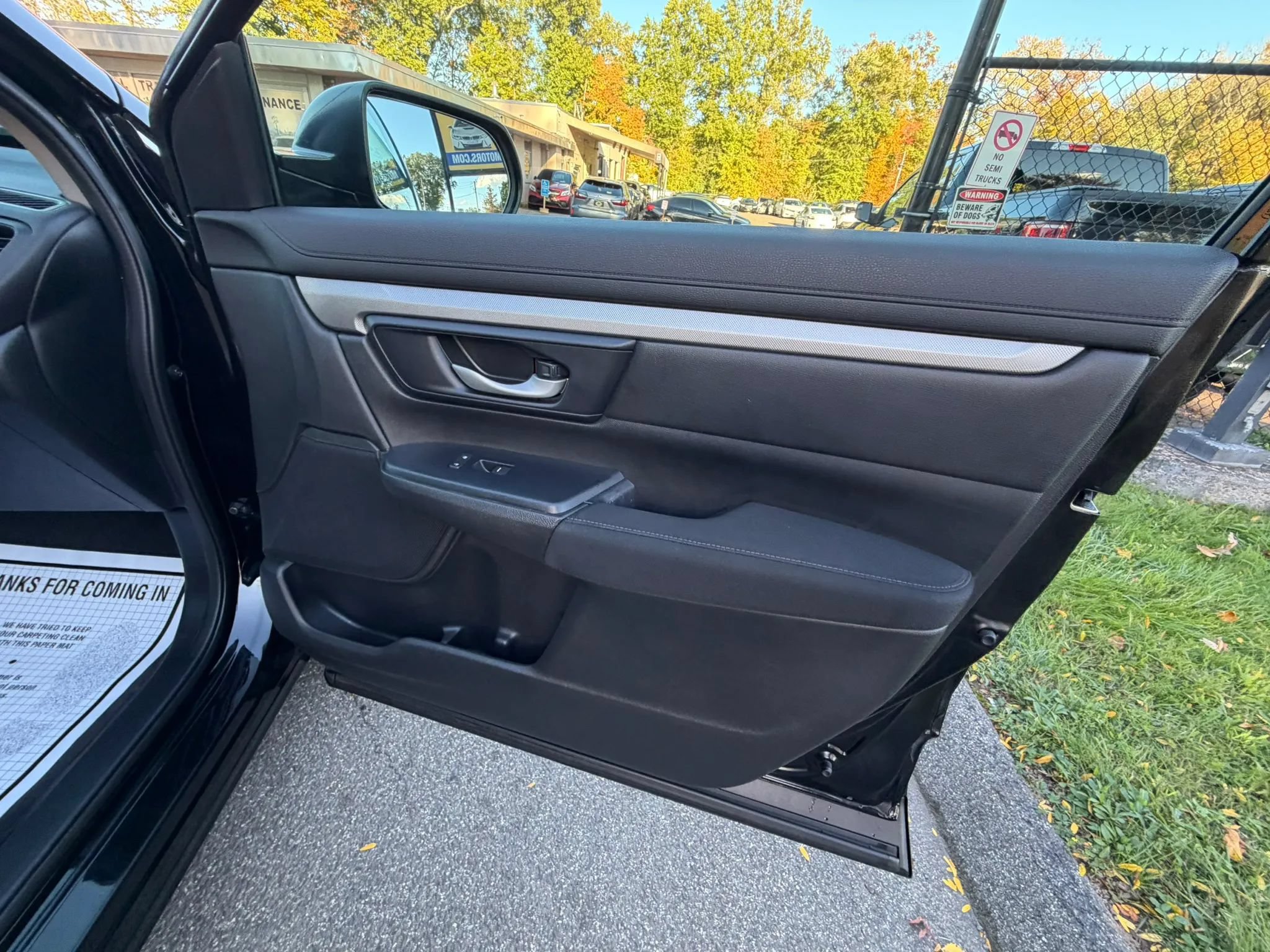 Used 2019 Honda CR-V LX image 14
