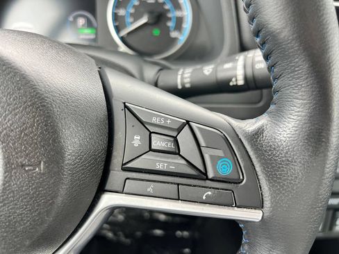 Used 2023 Nissan Leaf SV Plus FWD image 36