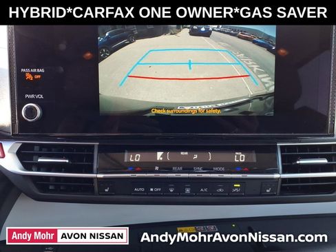 Used 2025 Toyota Sienna XLE FWD image 24
