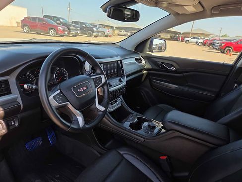 Used 2023 GMC Acadia SLT AWD/4WD image 10
