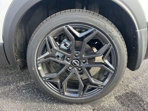 New 2026 Nissan Kicks SR w/ SR Premium Package image 10
