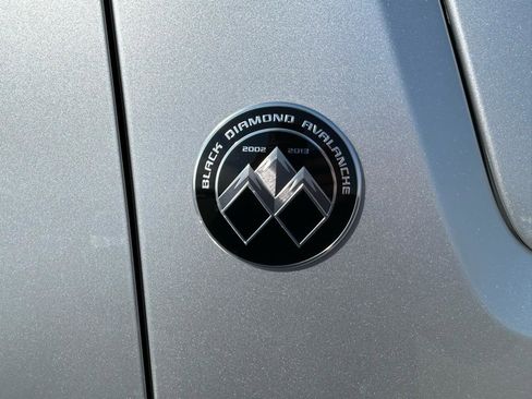 Used 2013 Chevrolet Avalanche LT w/ All-Star Edition AWD/4WD image 9