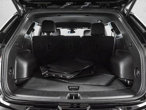 Used 2022 Chevrolet Blazer RS image 6