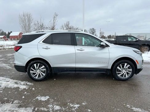 Certified 2022 Chevrolet Equinox Premier image 24