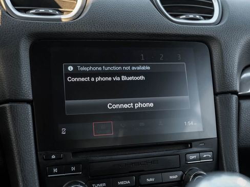 Used 2019 Porsche 718 Cayman image 25