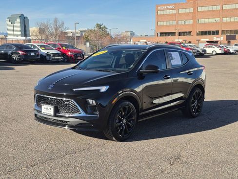 Used 2024 Buick Encore GX Sport Touring w/ Experience Buick Package image 4