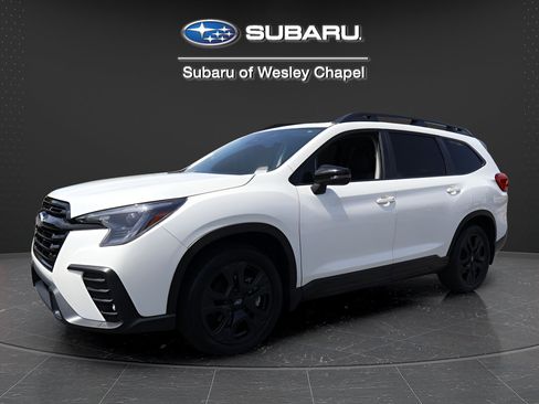 Used 2023 Subaru Ascent Onyx Edition AWD/4WD image 6