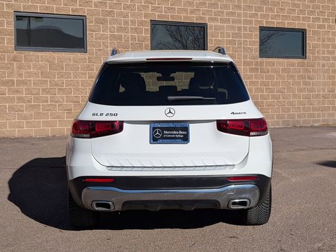 Certified 2022 Mercedes-Benz GLB 250 4MATIC image 6
