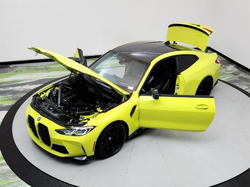 Used 2021 BMW M4 Competition w/ Executive Package image 35