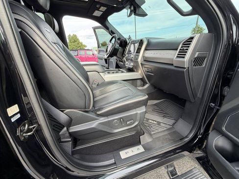 Used 2019 Ford F450 Platinum w/ Platinum Ultimate Package AWD/4WD image 46