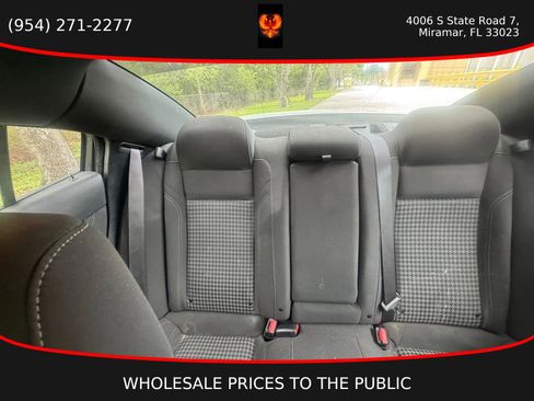Used 2023 Dodge Charger SXT RWD image 20