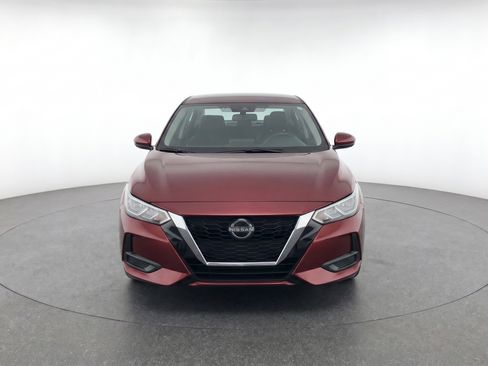 Used 2025 Nissan Sentra SV FWD image 2