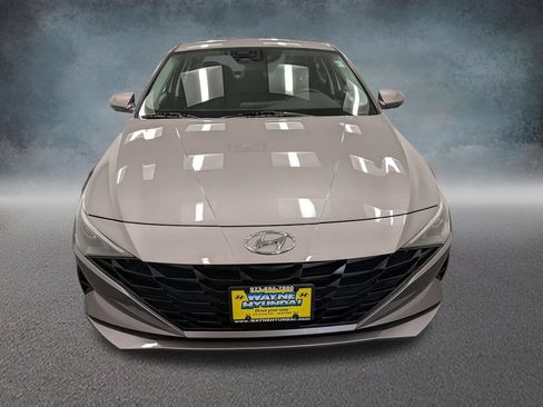 Certified 2023 Hyundai Elantra SEL w/ Convenience Package FWD image 3