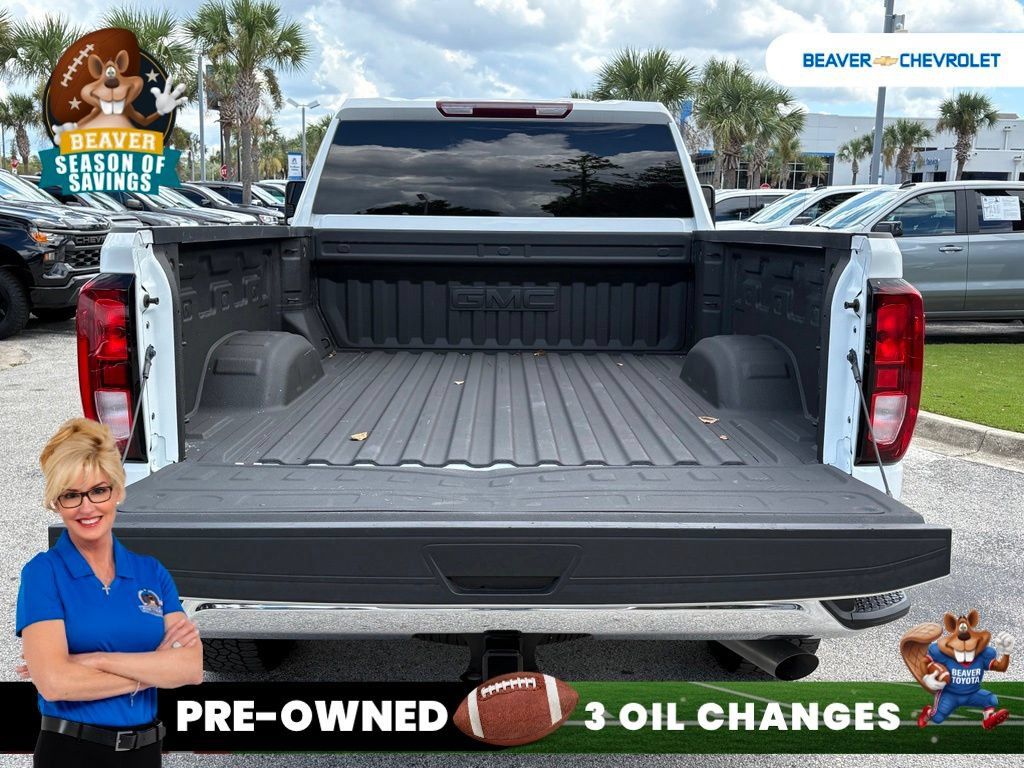 Used 2025 GMC Sierra 2500 SLE w/ SLE Value Package; AWD/4WD image 11
