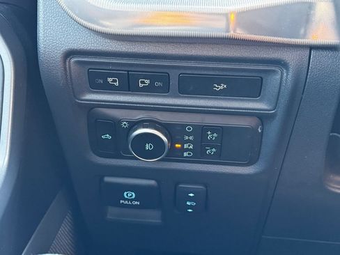 Used 2024 Ford F150 Lariat w/ Equipment Group 502A High AWD/4WD image 17