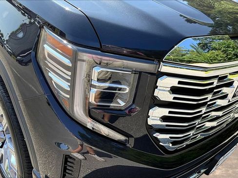 Used 2023 GMC Sierra 1500 Denali AWD/4WD image 34