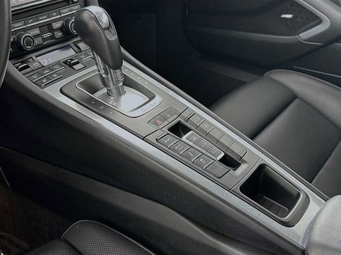 Certified 2014 Porsche 911 Turbo image 19