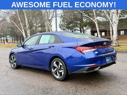 Certified 2023 Hyundai Elantra SEL w/ Convenience Package image 5