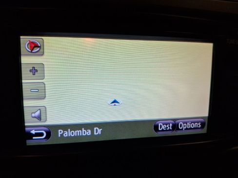 Used 2013 Toyota Corolla LE image 25