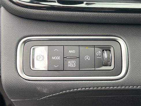 New 2025 Buick Enclave Preferred w/ Power Package image 33