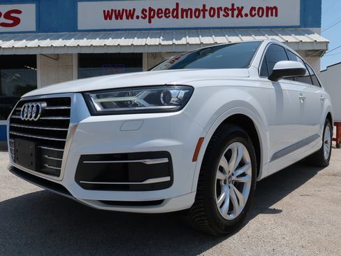 Used 2017 Audi Q7 3.0T Premium AWD/4WD image 5