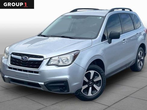 Used 2018 Subaru Forester 2.5i w/ Alloy Wheel Package AWD/4WD image 1