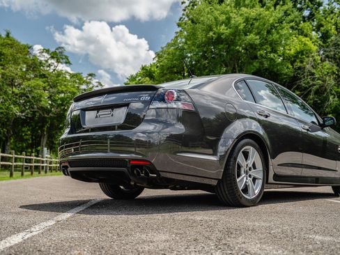 Used 2009 Pontiac G8 GT w/ Premium Package RWD image 19