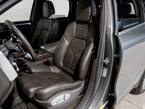 Used 2015 Porsche Cayenne Diesel image 20